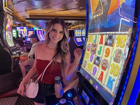 slots bio|Leslie Slots .